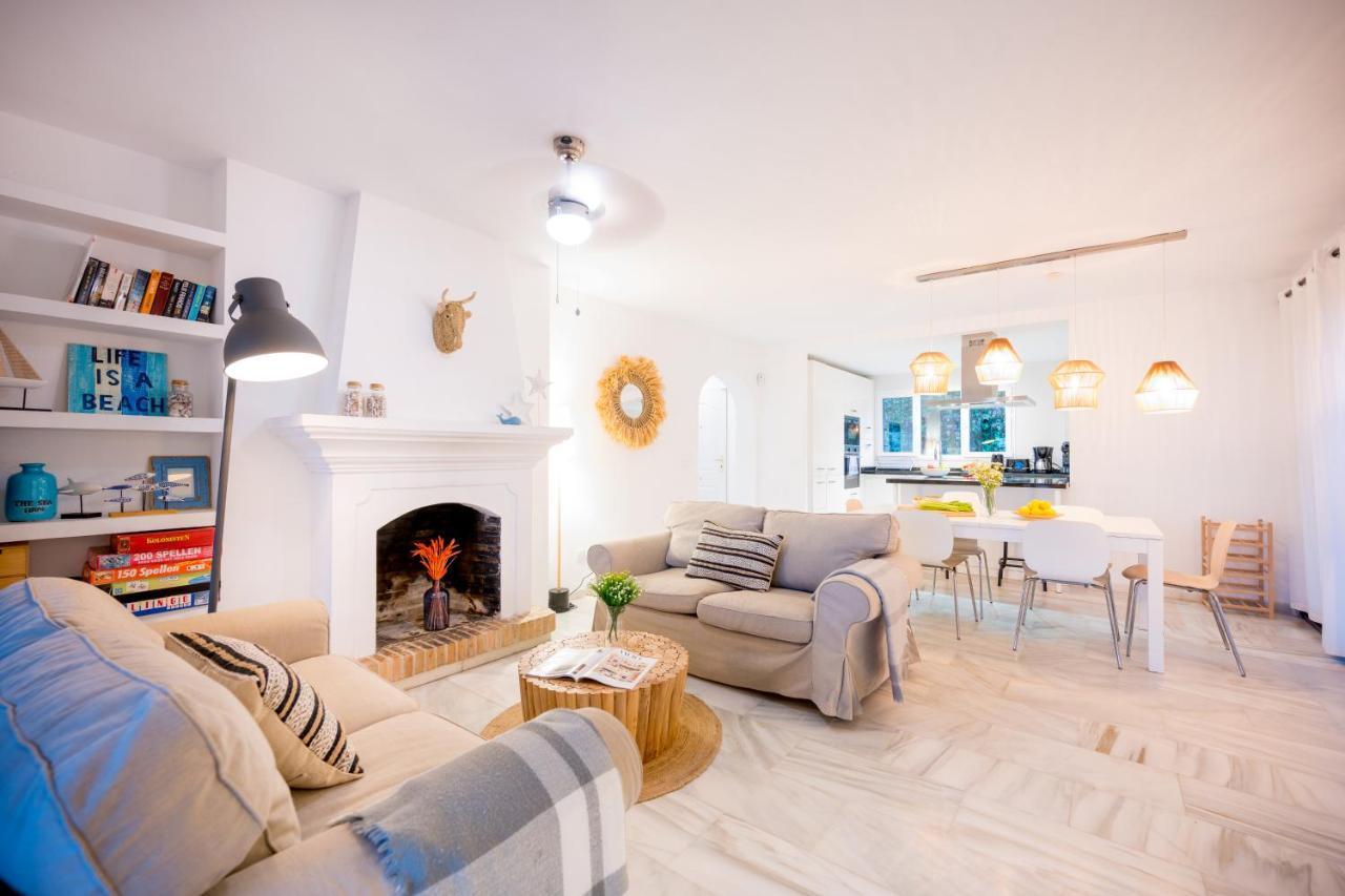 Typical Beach House Las Chapas Playa With Heated Pool Marbella Exterior photo