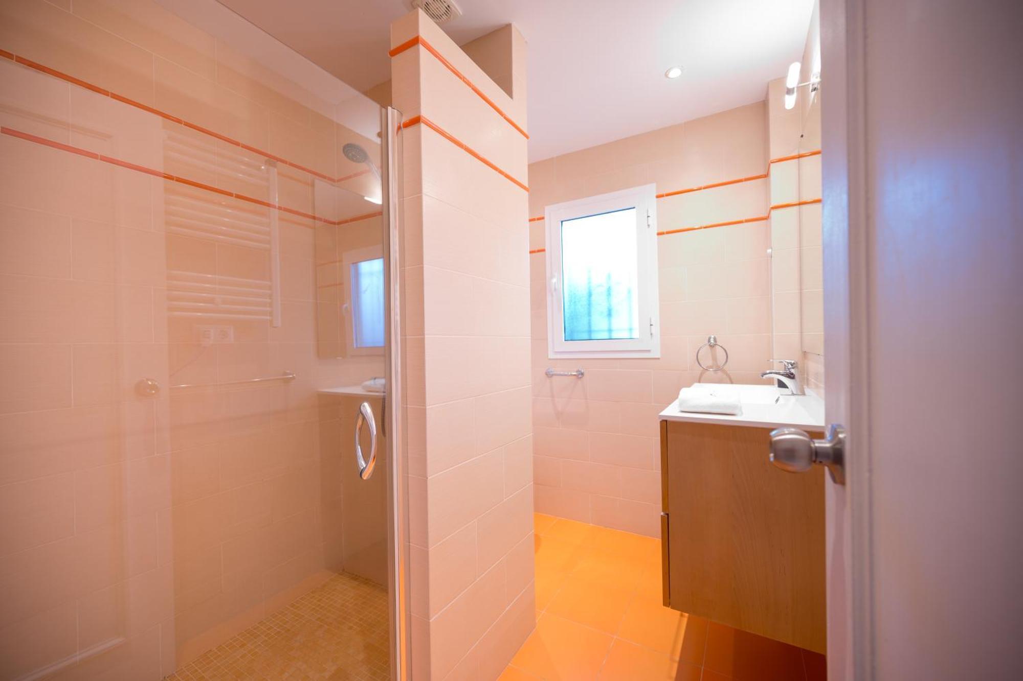 Typical Beach House Las Chapas Playa With Heated Pool Marbella Exterior photo
