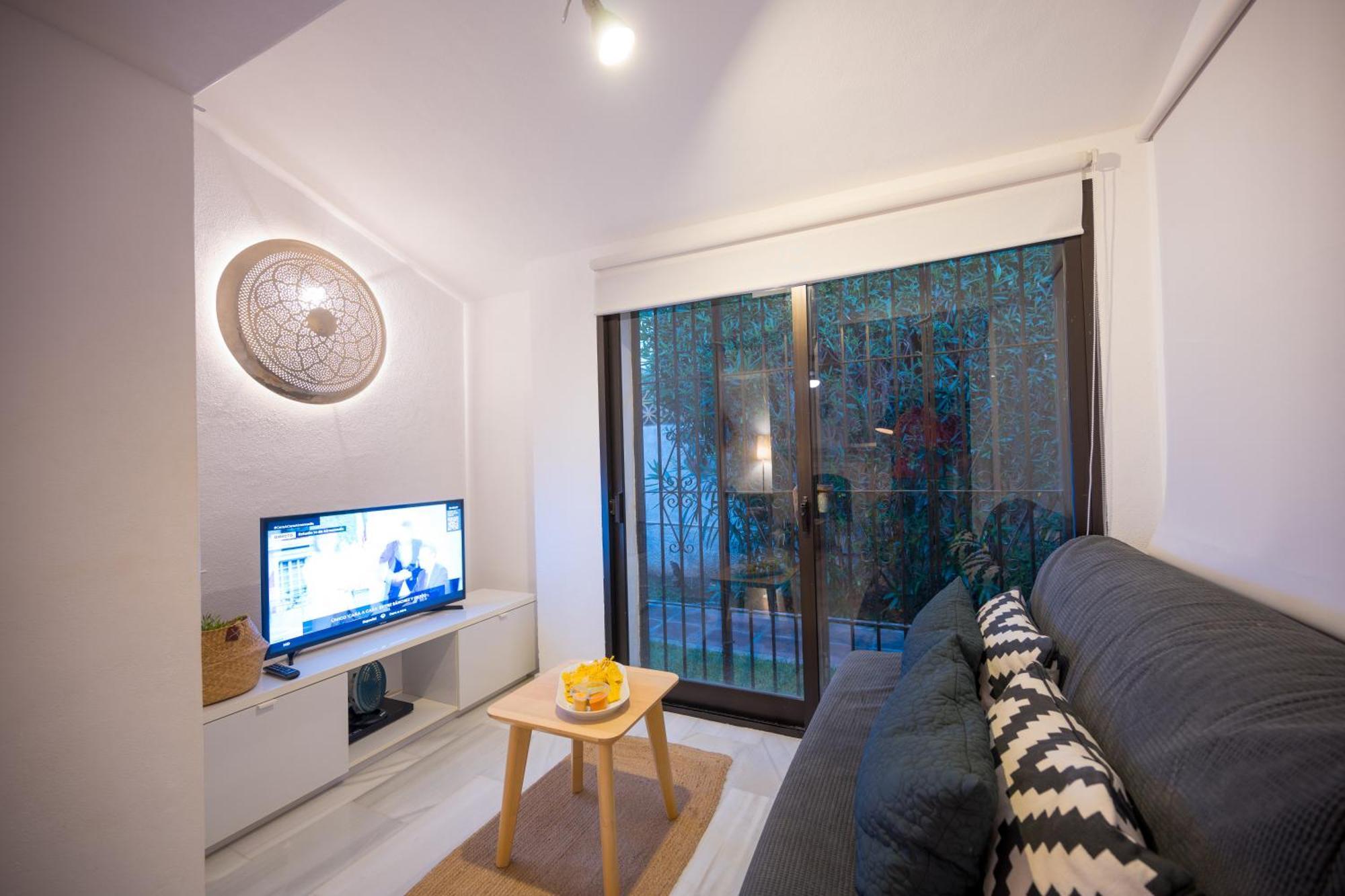 Typical Beach House Las Chapas Playa With Heated Pool Marbella Exterior photo