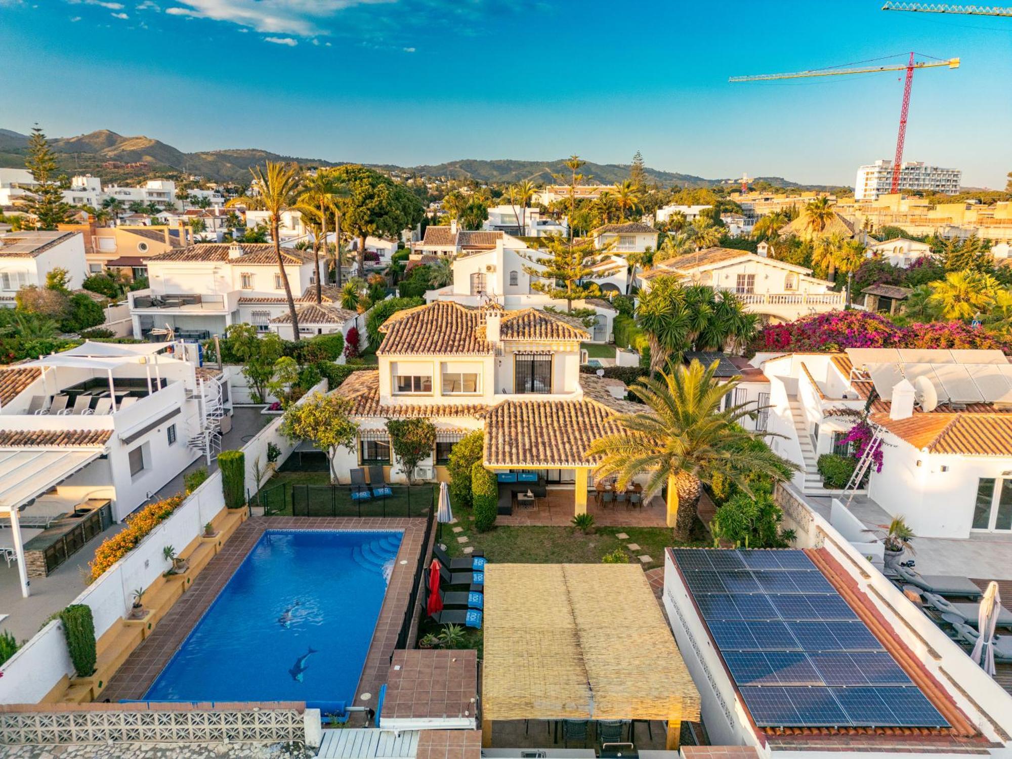 Typical Beach House Las Chapas Playa With Heated Pool Marbella Exterior photo